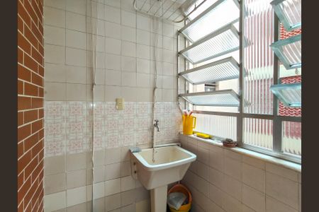 Apartamento à venda com 70m², 3 quartos e 1 vagaÁrea de Serviço