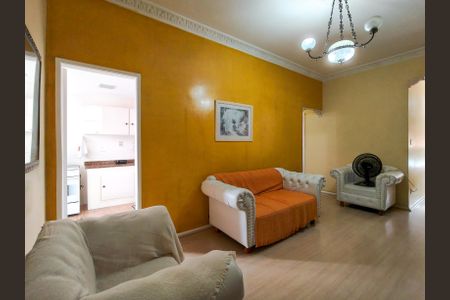 Sala de apartamento à venda com 3 quartos, 83m² em Praça da Bandeira, Rio de Janeiro