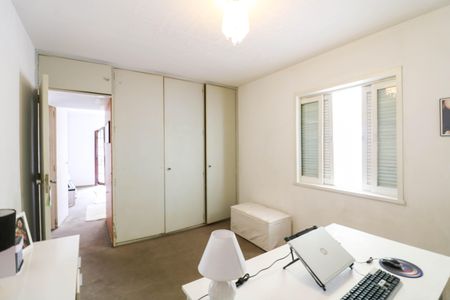 Casa à venda com 360m², 4 quartos e 4 vagasQuarto 1