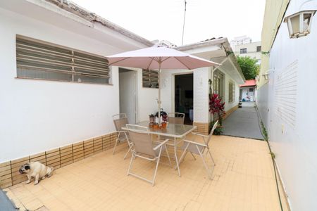 Casa à venda com 360m², 4 quartos e 4 vagasQuintal