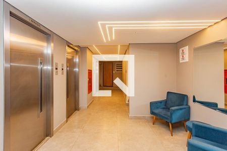 Hall de entrada de kitnet/studio à venda com 1 quarto, 34m² em Aclimação, São Paulo