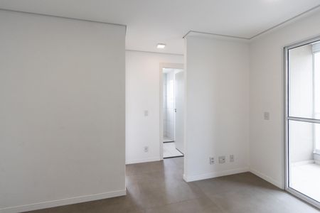 Apartamento para alugar com 42m², 2 quartos e sem vaga Apartamento para alugar com 42m², 2 quartos e sem vagaSala