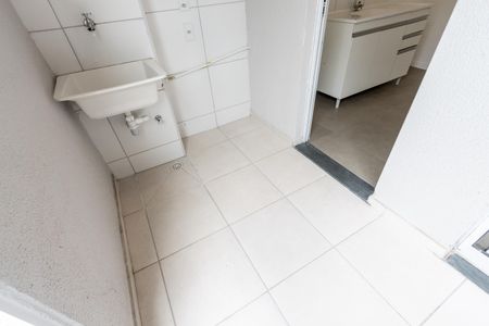 Apartamento para alugar com 42m², 2 quartos e sem vaga Apartamento para alugar com 42m², 2 quartos e sem vagaÁrea de Serviço