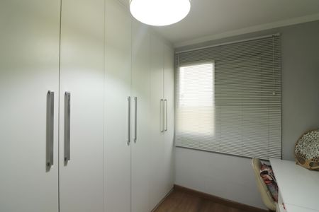 Quarto 2 de apartamento para alugar com 2 quartos, 55m² em Planalto, São Bernardo do Campo