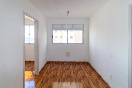 Sala de apartamento para alugar com 2 quartos, 40m² em Fazenda da Juta, São Paulo