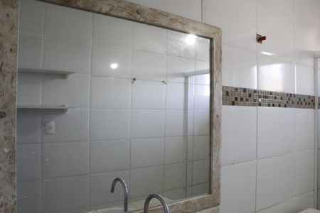 Casa de condomínio para alugar com 210m², 3 quartos e 1 vagaBanheiro da Suíte 2