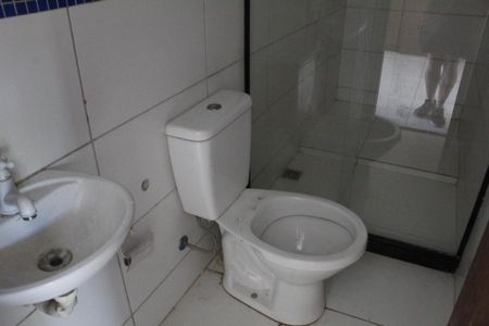 Casa de condomínio para alugar com 210m², 3 quartos e 1 vagaBanheiro Social