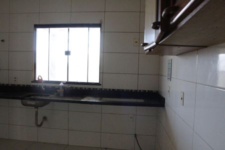 Casa de condomínio para alugar com 210m², 3 quartos e 1 vagaCozinha