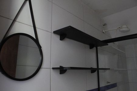 Casa de condomínio para alugar com 210m², 3 quartos e 1 vagaBanheiro Social