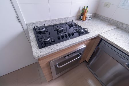 Apartamento à venda com 102m², 3 quartos e 2 vagas Apartamento à venda com 102m², 3 quartos e 2 vagasCozinha