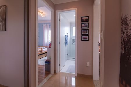 Apartamento à venda com 102m², 3 quartos e 2 vagas Apartamento à venda com 102m², 3 quartos e 2 vagasCorredor