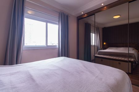 Apartamento à venda com 102m², 3 quartos e 2 vagas Apartamento à venda com 102m², 3 quartos e 2 vagasSuíte