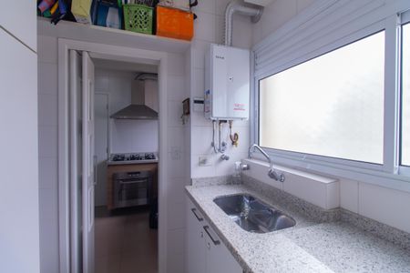 Apartamento à venda com 102m², 3 quartos e 2 vagas Apartamento à venda com 102m², 3 quartos e 2 vagasÁrea de Serviço