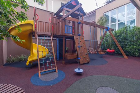 Apartamento à venda com 102m², 3 quartos e 2 vagas Apartamento à venda com 102m², 3 quartos e 2 vagasÁrea comum