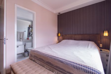 Apartamento à venda com 102m², 3 quartos e 2 vagas Apartamento à venda com 102m², 3 quartos e 2 vagasSuíte