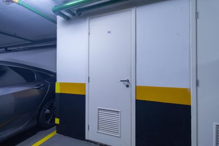 Apartamento à venda com 102m², 3 quartos e 2 vagas Apartamento à venda com 102m², 3 quartos e 2 vagasDepósito