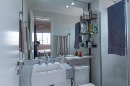 Apartamento à venda com 102m², 3 quartos e 2 vagas Apartamento à venda com 102m², 3 quartos e 2 vagasBanheiro da Suíte