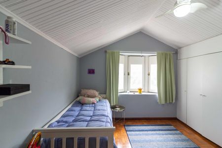 Casa à venda com 300m², 4 quartos e 2 vagasQuarto 2