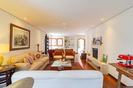 Casa à venda com 300m², 4 quartos e 2 vagasSala Principal