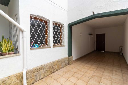 Casa à venda com 300m², 4 quartos e 2 vagasGaragem