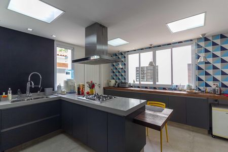 Casa à venda com 300m², 4 quartos e 2 vagasCozinha