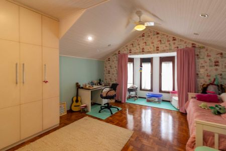 Casa à venda com 300m², 4 quartos e 2 vagasQuarto 3