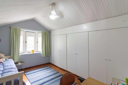 Casa à venda com 300m², 4 quartos e 2 vagasQuarto 2