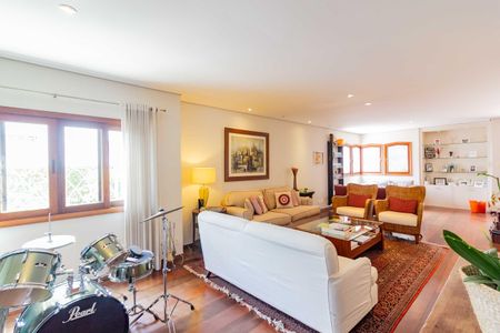 Casa à venda com 300m², 4 quartos e 2 vagasSala Principal