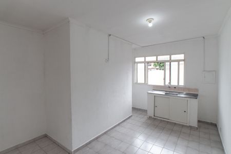 Casa para alugar com 80m², 2 quartos e 1 vagaCozinha