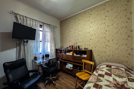 Casa para alugar com 200m², 4 quartos e 4 vagas Casa para alugar com 200m², 4 quartos e 4 vagasQuarto 2