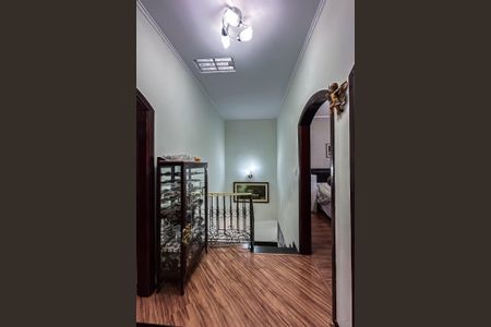 Casa para alugar com 200m², 4 quartos e 4 vagas Casa para alugar com 200m², 4 quartos e 4 vagasHall