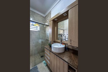 Casa para alugar com 200m², 4 quartos e 4 vagas Casa para alugar com 200m², 4 quartos e 4 vagasBanheiro da Suíte