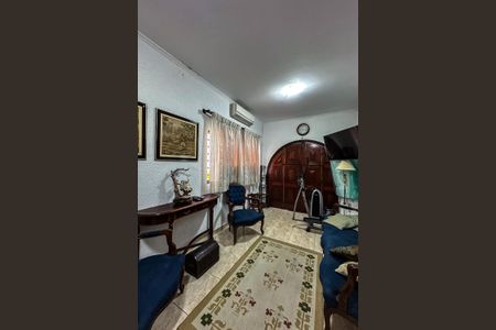 Casa para alugar com 200m², 4 quartos e 4 vagas Casa para alugar com 200m², 4 quartos e 4 vagasSala 3