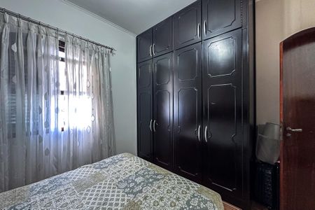 Casa para alugar com 200m², 4 quartos e 4 vagas Casa para alugar com 200m², 4 quartos e 4 vagasQuarto 1