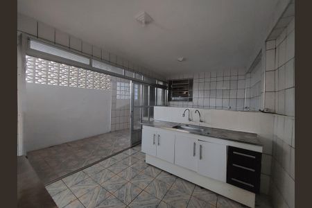 Casa para alugar com 230m², 3 quartos e 1 vaga Casa para alugar com 230m², 3 quartos e 1 vagaCozinha