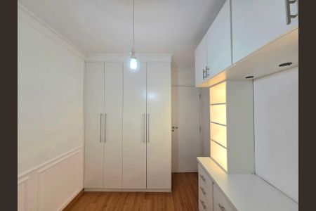 Apartamento à venda com 70m², 2 quartos e 1 vagaQuarto 2