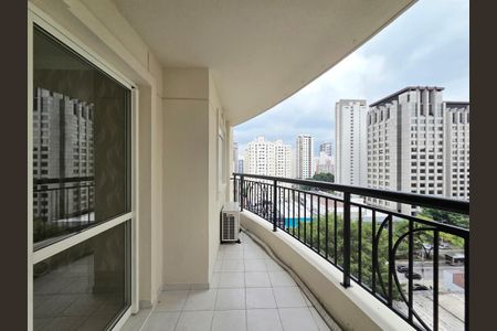 Apartamento à venda com 70m², 2 quartos e 1 vagaVaranda