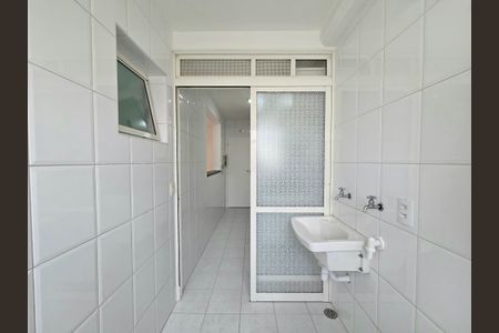 Apartamento à venda com 70m², 2 quartos e 1 vagaÁrea de Serviço