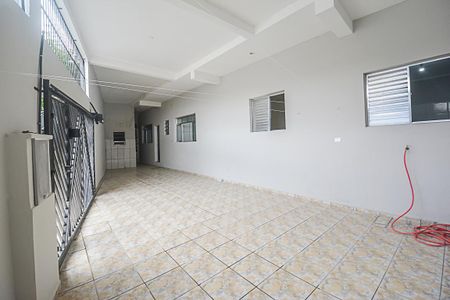 Casa para alugar com 188m², 2 quartos e 2 vagas Casa para alugar com 188m², 2 quartos e 2 vagasGaragem