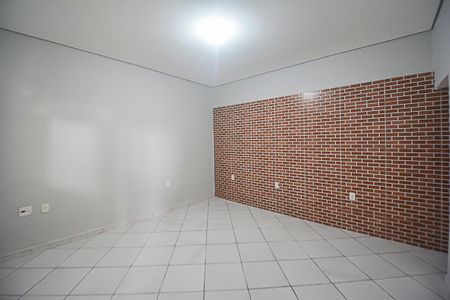 Casa para alugar com 188m², 2 quartos e 2 vagas Casa para alugar com 188m², 2 quartos e 2 vagasSala
