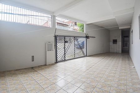 Casa para alugar com 188m², 2 quartos e 2 vagas Casa para alugar com 188m², 2 quartos e 2 vagasGaragem