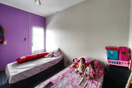 Casa à venda com 2m², 2 quartos e 2 vagas Casa à venda com 2m², 2 quartos e 2 vagasQuarto 1