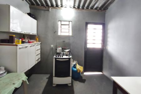 Casa à venda com 2m², 2 quartos e 2 vagas Casa à venda com 2m², 2 quartos e 2 vagasCasa 2 - Cozinha