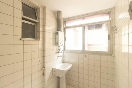Apartamento para alugar com 65m², 3 quartos e 1 vaga Apartamento para alugar com 65m², 3 quartos e 1 vagaCozinha e Área de Serviço