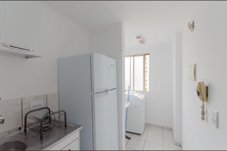 Apartamento à venda com 42m², 1 quarto e 1 vaga Apartamento à venda com 42m², 1 quarto e 1 vagaCozinha e Área de Serviço