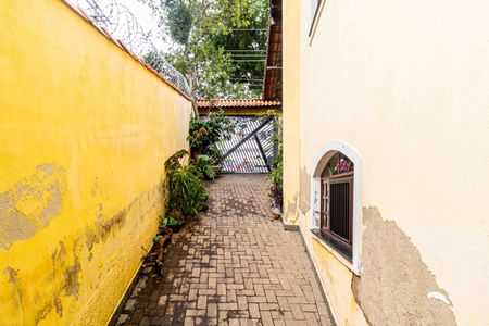 Casa à venda com 295m², 3 quartos e 5 vagasQuintal