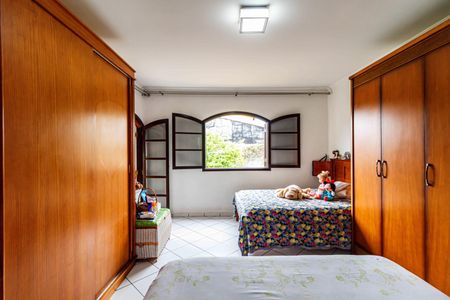 Casa à venda com 295m², 3 quartos e 5 vagasSuite 01