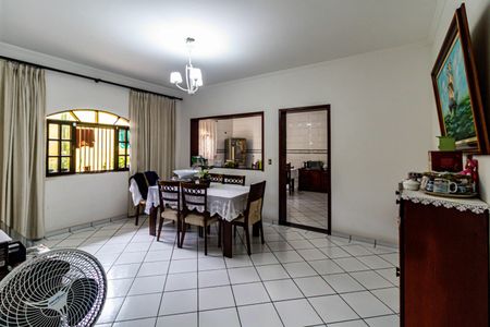 Casa à venda com 295m², 3 quartos e 5 vagasSala de  jantar