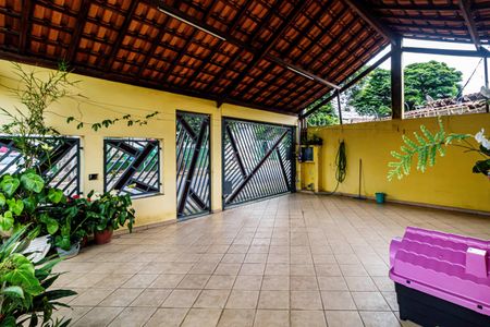 Casa à venda com 295m², 3 quartos e 5 vagasGaragem