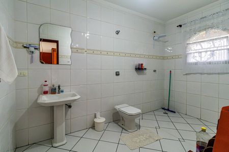 Casa à venda com 295m², 3 quartos e 5 vagasSuite 01 - Banheiro